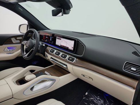 New 2026 Mercedes-Benz GLE 350 4MATIC image 13