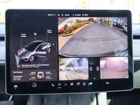 Used 2023 Tesla Model 3 Standard Range image 44