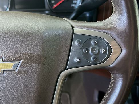 Used 2017 Chevrolet Silverado 2500 High Country w/ Duramax Plus Package AWD/4WD image 27