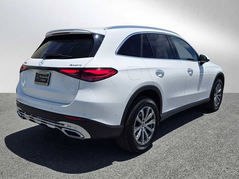 Used 2026 Mercedes-Benz GLC 300 4MATIC image 3