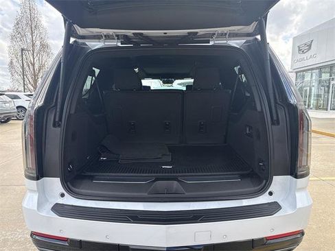 New 2026 Cadillac Escalade ESV Sport w/ Touring Package image 21