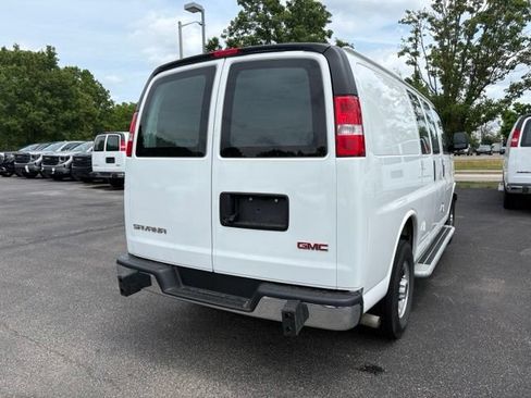 Used 2024 GMC Savana 2500 w/ Driver Convenience Package RWD image 5