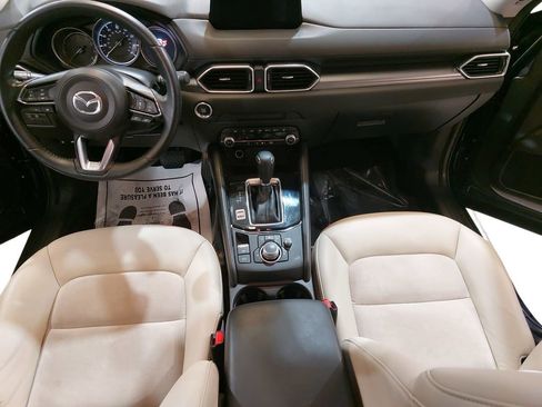 Used 2020 MAZDA CX-5 Touring image 9