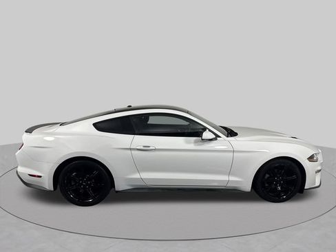 Used 2018 Ford Mustang Coupe w/ Equipment Group 101A RWD image 35