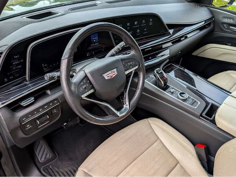 Used 2021 Cadillac Escalade Sport w/ Driver Assist Tech Package AWD/4WD image 22