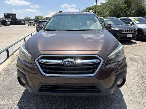 Used 2019 Subaru Outback 2.5i Limited AWD/4WD image 8