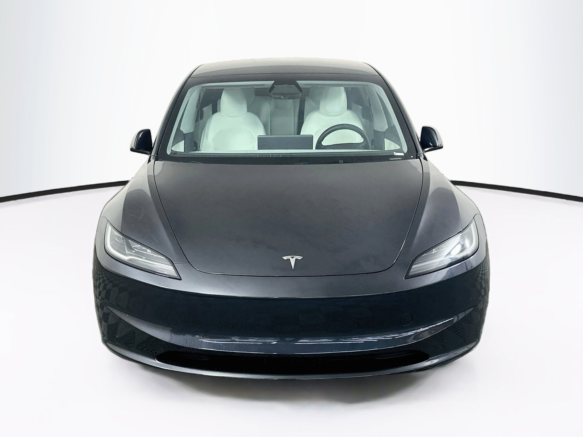 Used 2025 Tesla Model 3 RWD image 2