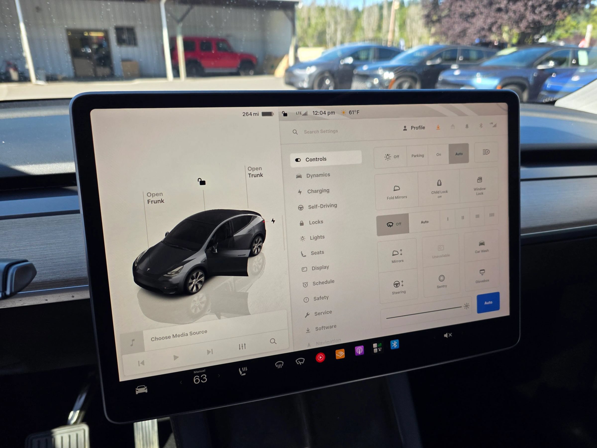 Used 2023 Tesla Model Y Long Range AWD/4WD image 53