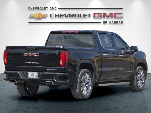 Used 2024 GMC Sierra 1500 Denali w/ Denali Reserve Package image 3