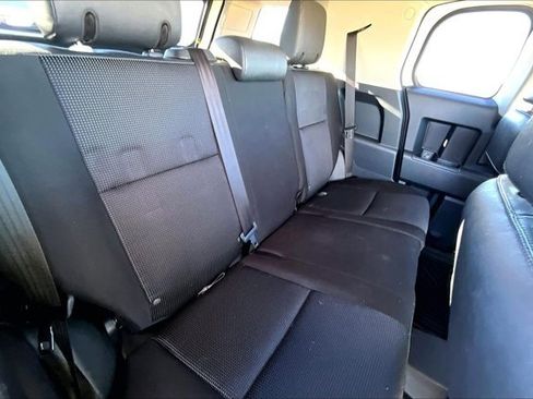 Used 2014 Toyota FJ Cruiser 4WD image 25
