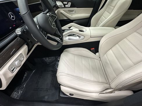 New 2026 Mercedes-Benz GLE 450 4MATIC Coupe image 9