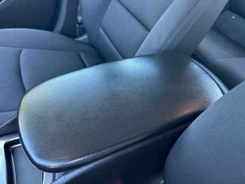Used 2023 Chevrolet Malibu LS w/ LPO, Floor Liner Package FWD image 28