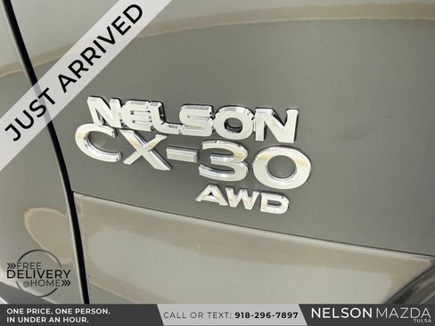 Used 2025 MAZDA CX-30 AWD 2.5 S w/ Preferred Package image 16