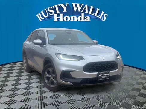 Used 2026 Honda HR-V LX image 1