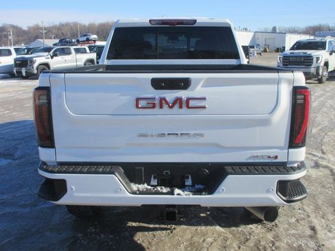 New 2026 GMC Sierra 2500 AT4 w/ AT4 Premium Plus Package image 6
