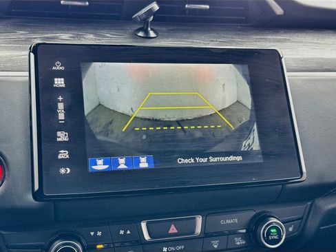 Used 2018 Honda Clarity Plug-In Hybrid image 10