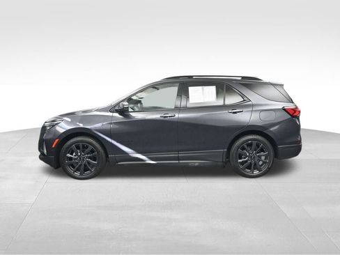 Used 2023 Chevrolet Equinox RS w/ RS Leather Package FWD image 2