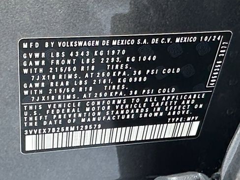 Used 2024 Volkswagen Taos SE image 24