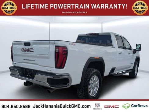 Used 2024 GMC Sierra 3500 SLT AWD/4WD image 4
