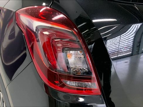 Used 2022 Buick Encore Preferred w/ Safety Package image 30