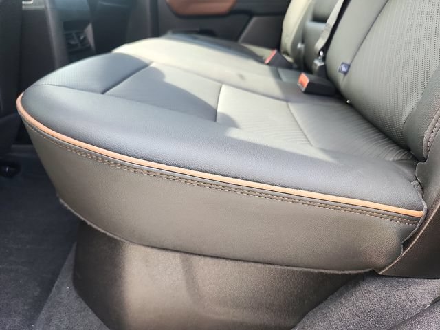 Used 2024 GMC Canyon AT4 w/ AT4 Premium Package AWD/4WD image 28