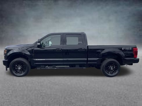 Used 2020 Ford F250 Lariat image 2