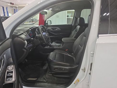 Used 2019 Chevrolet Traverse LT w/ LPO, Floor Liner Package AWD/4WD image 31