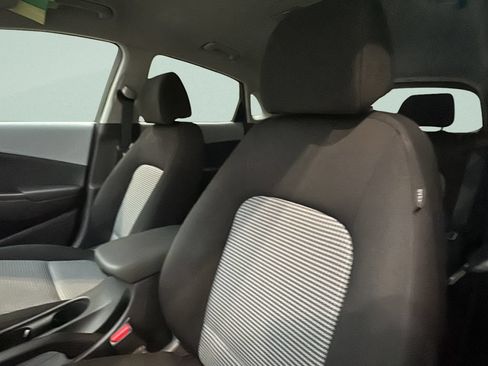 Used 2020 Hyundai Kona SEL AWD/4WD image 11