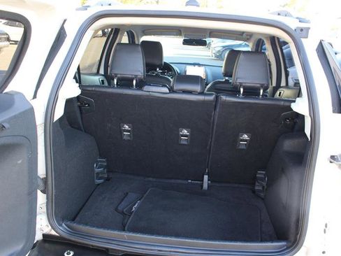 Used 2021 Ford EcoSport Titanium image 20