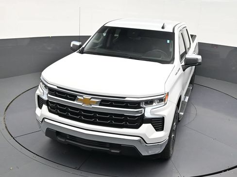 Certified 2026 Chevrolet Silverado 1500 LT RWD image 16