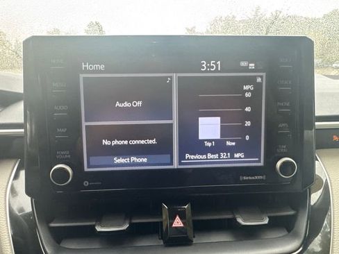 Certified 2022 Toyota Corolla LE image 34