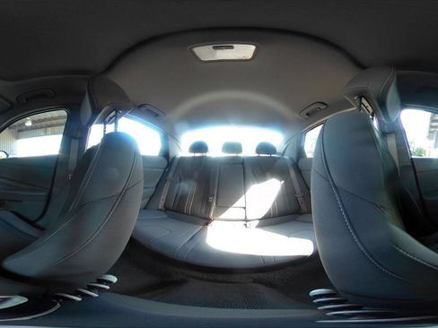 Used 2025 Hyundai Elantra SEL FWD image 42