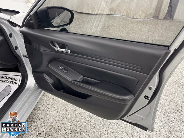 Used 2024 Nissan Altima 2.5 SV FWD image 20