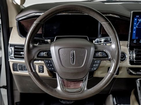 Used 2022 Lincoln Navigator L Reserve image 16