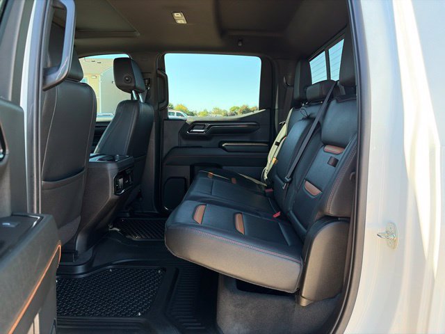 Used 2023 GMC Sierra 1500 AT4 w/ Technology Package AWD/4WD image 38