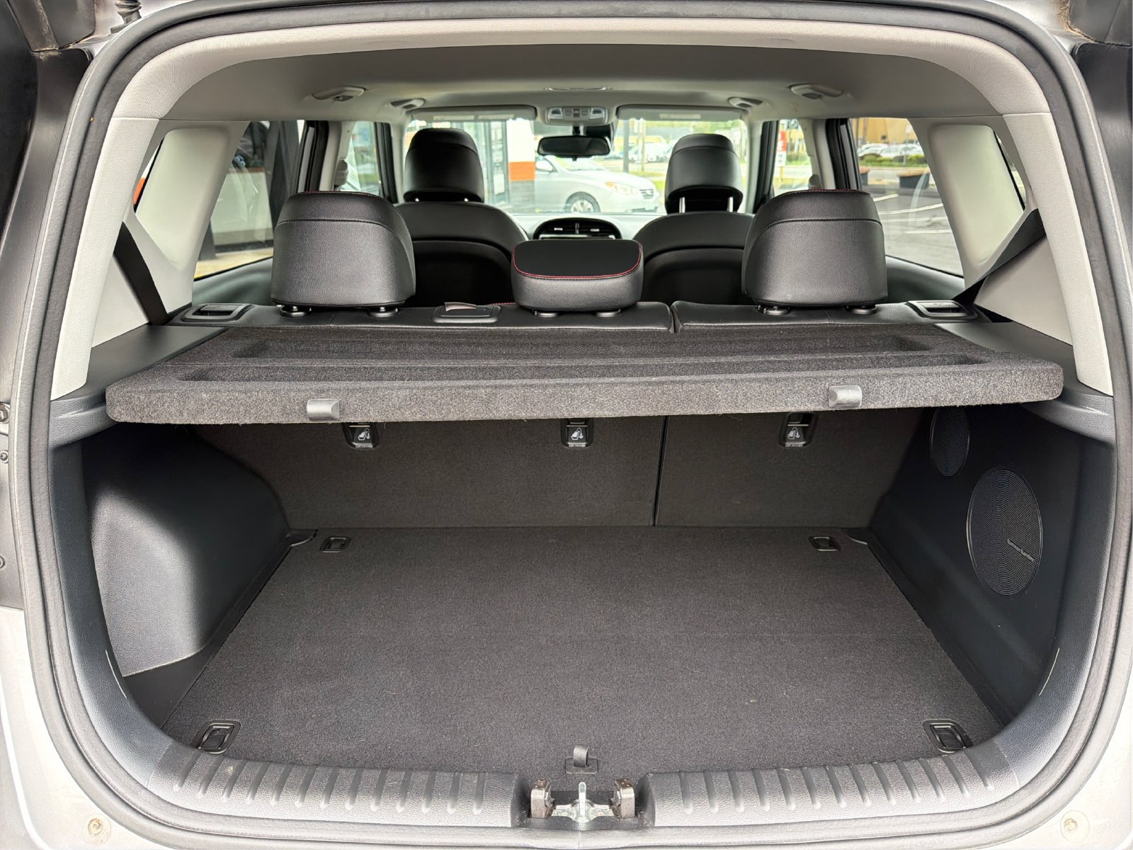 Used 2023 Kia Soul GT-Line w/ GT-Line Technology Package FWD image 12