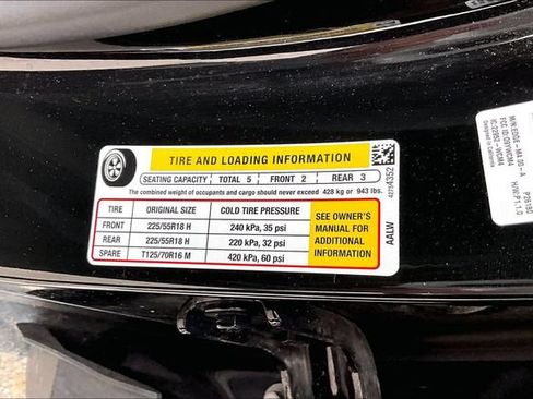 Used 2024 Chevrolet Trax ACTIV w/ Driver Confidence Package FWD image 34