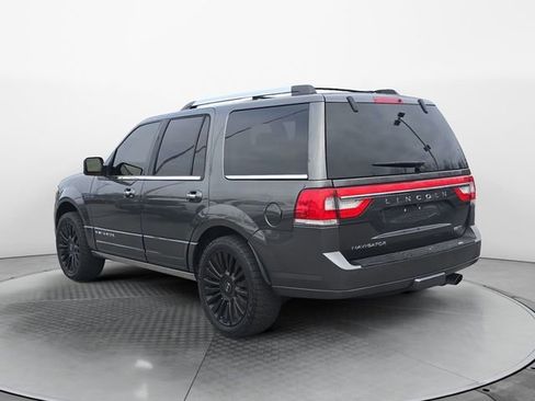 Used 2015 Lincoln Navigator 2WD w/ Equipment Group 101A Reserve image 3