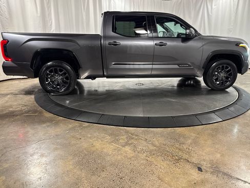 Used 2023 Toyota Tundra Platinum AWD/4WD image 6
