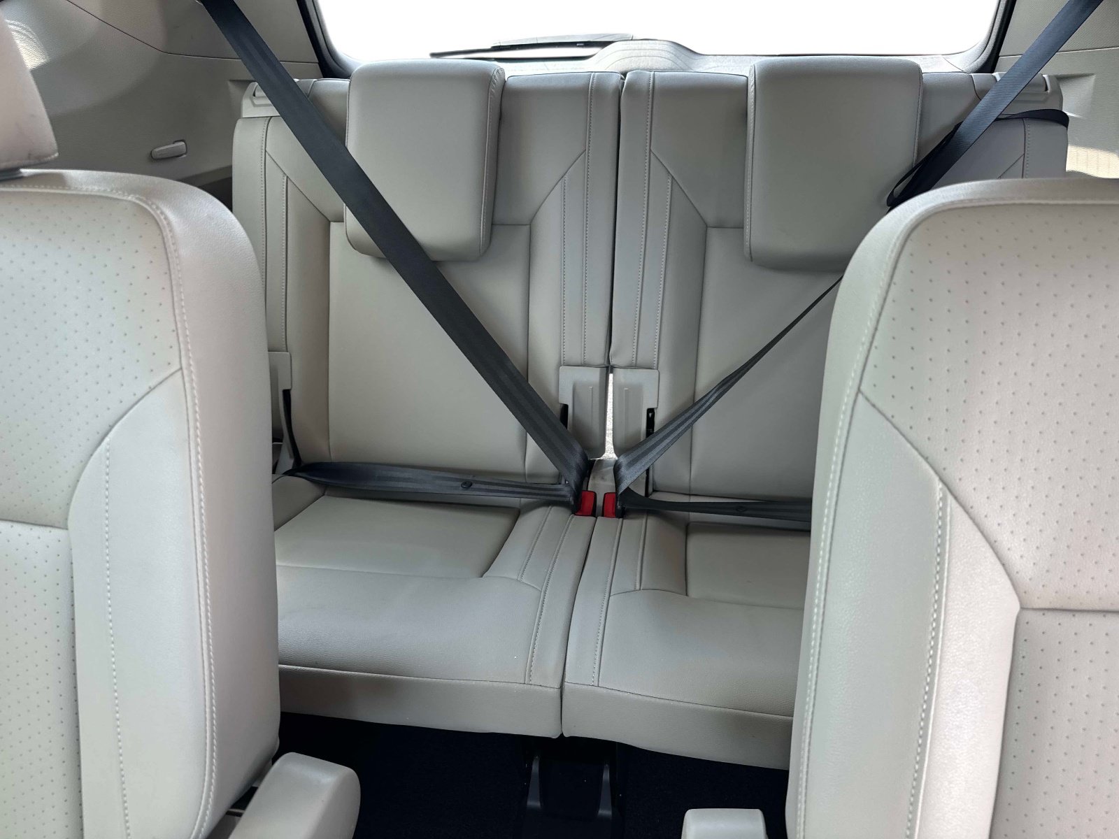 Used 2019 Volkswagen Atlas SEL FWD image 16