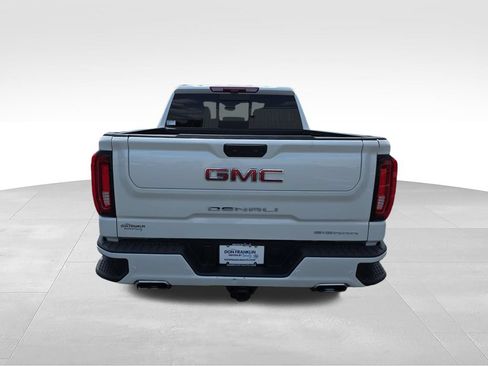Used 2025 GMC Sierra 1500 Denali w/ Denali Reserve Package AWD/4WD image 6