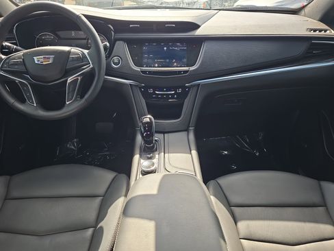 Used 2022 Cadillac XT5 Premium Luxury FWD image 15