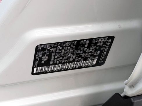 Used 2023 Nissan Rogue SV AWD/4WD image 18