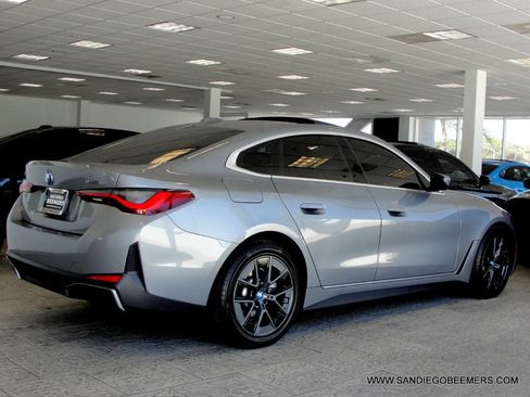 Used 2023 BMW i4 eDrive40 image 52