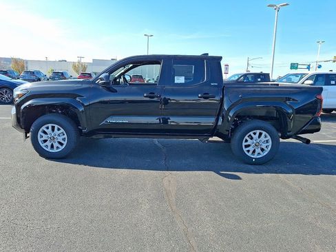 New 2026 Toyota Tacoma SR5 AWD/4WD image 4