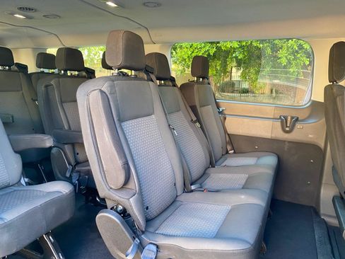 Used 2024 Ford Transit 350 XLT RWD image 30