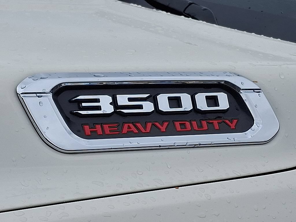 Used 2024 RAM 3500 Laramie AWD/4WD image 34