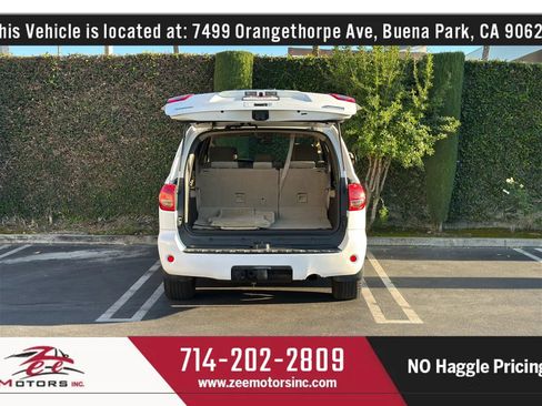 Used 2008 Toyota Sequoia SR5 image 16