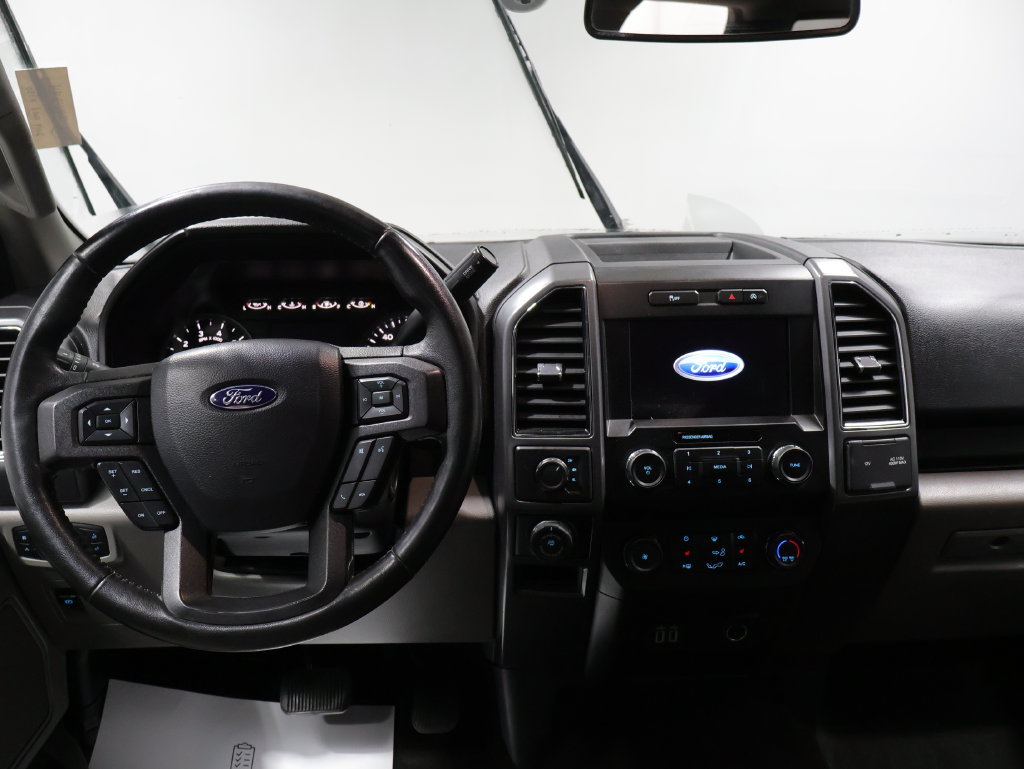 Used 2019 Ford F150 XLT w/ Equipment Group 302A Luxury AWD/4WD image 15