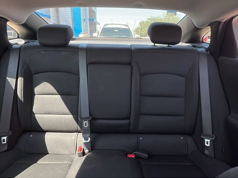 Used 2024 Chevrolet Malibu LT FWD image 23